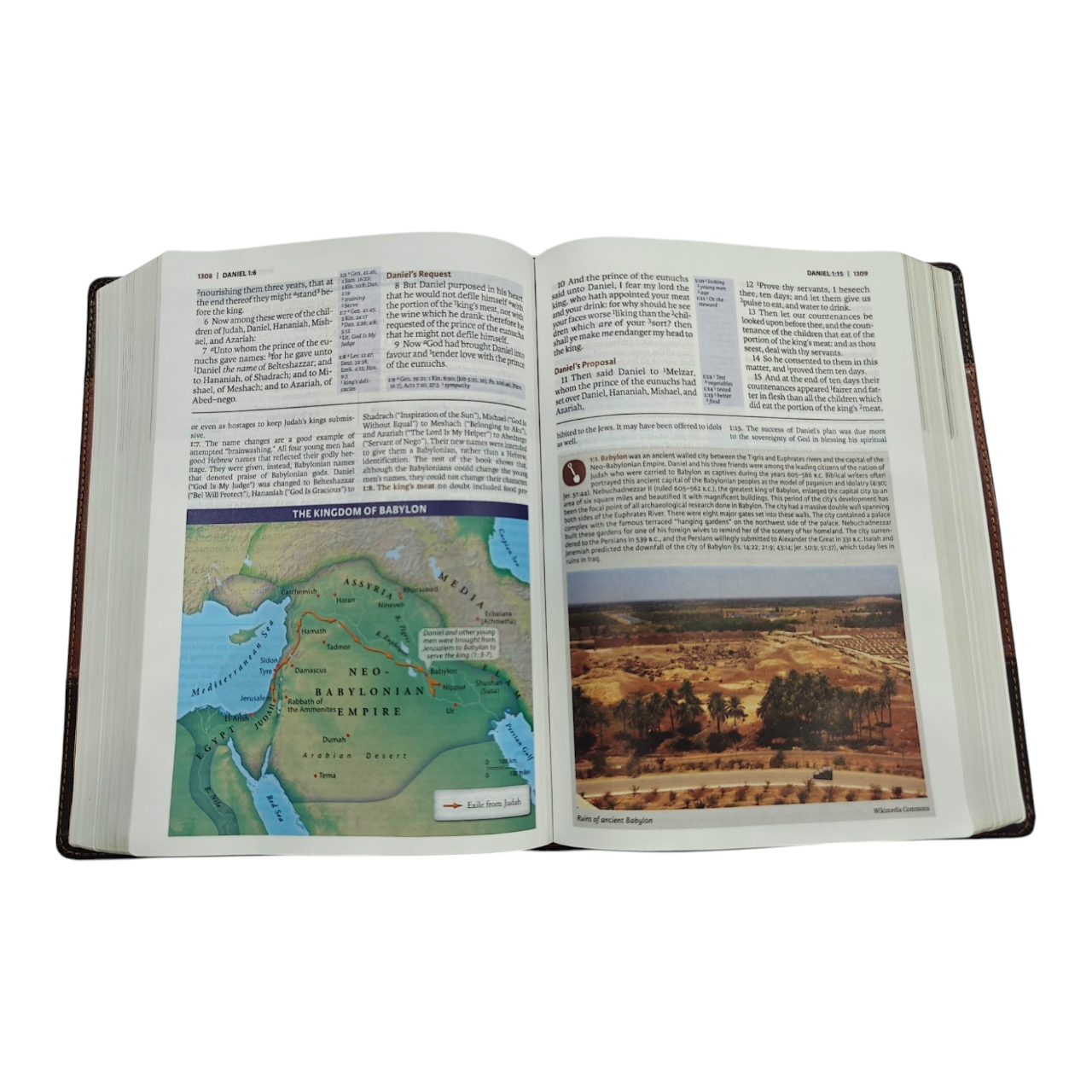 "KJV Study Bible Full-Color Edition – 20,000+ study notes, maps, and visuals. Trusted KJV translation for deep, engaging Scripture study. ISBN: 9780718079826."