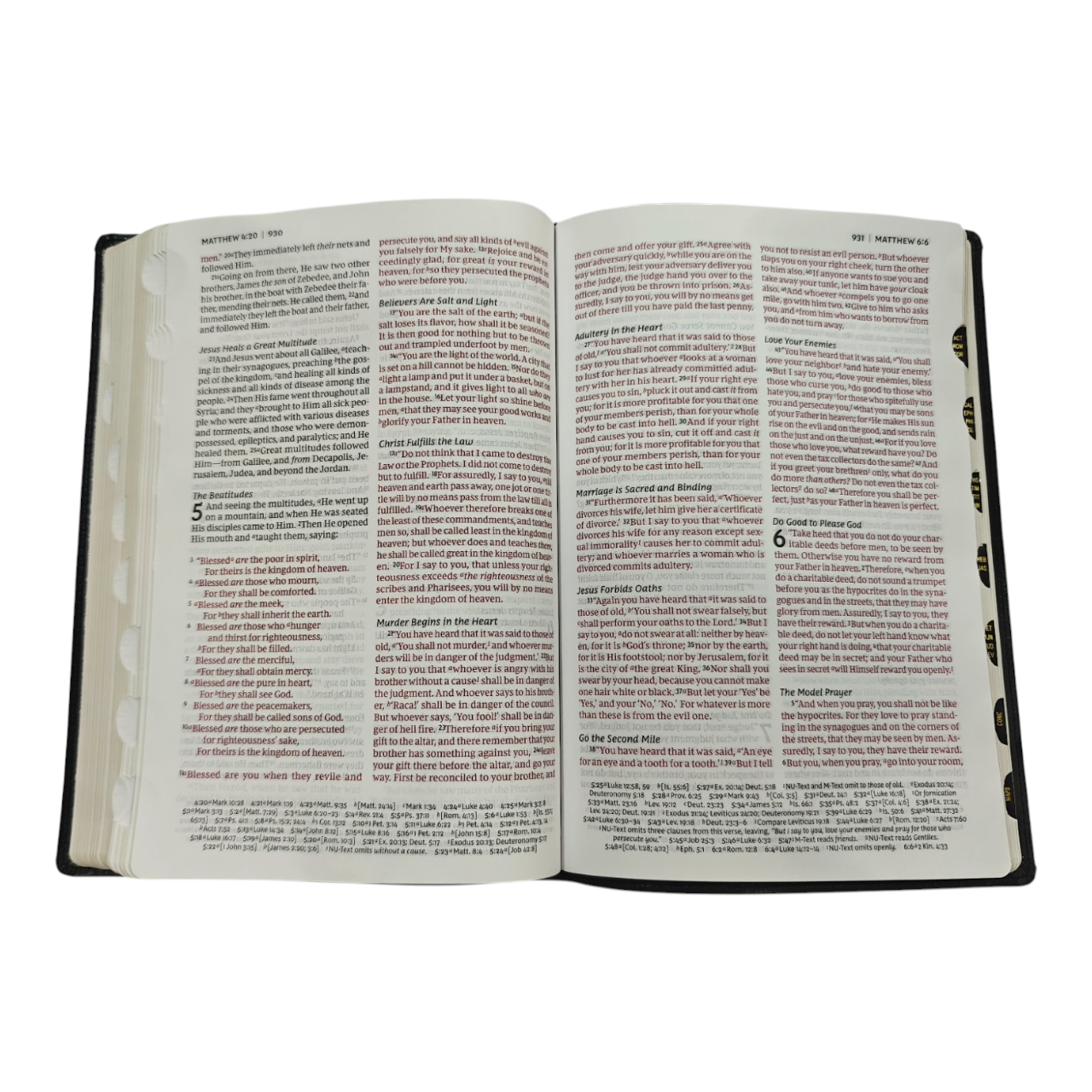 NKJV Large Print Thinline Reference Bible, Brown Leathersoft – The Perfect Blend of Readability and Portability (ISBN 9780785238454) —