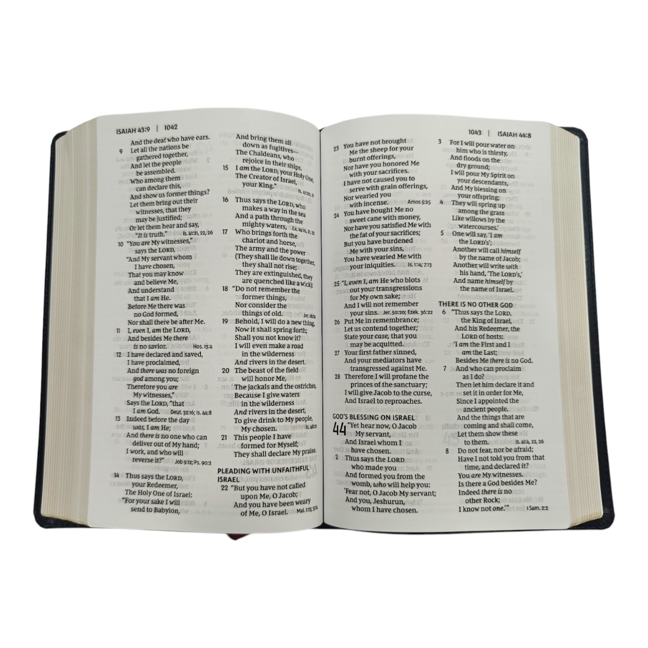 NKJV Personal Size Large Print Reference Bible – Black LeatherTouch, Red Letter Edition, Center-Column References – ISBN 9780785233312