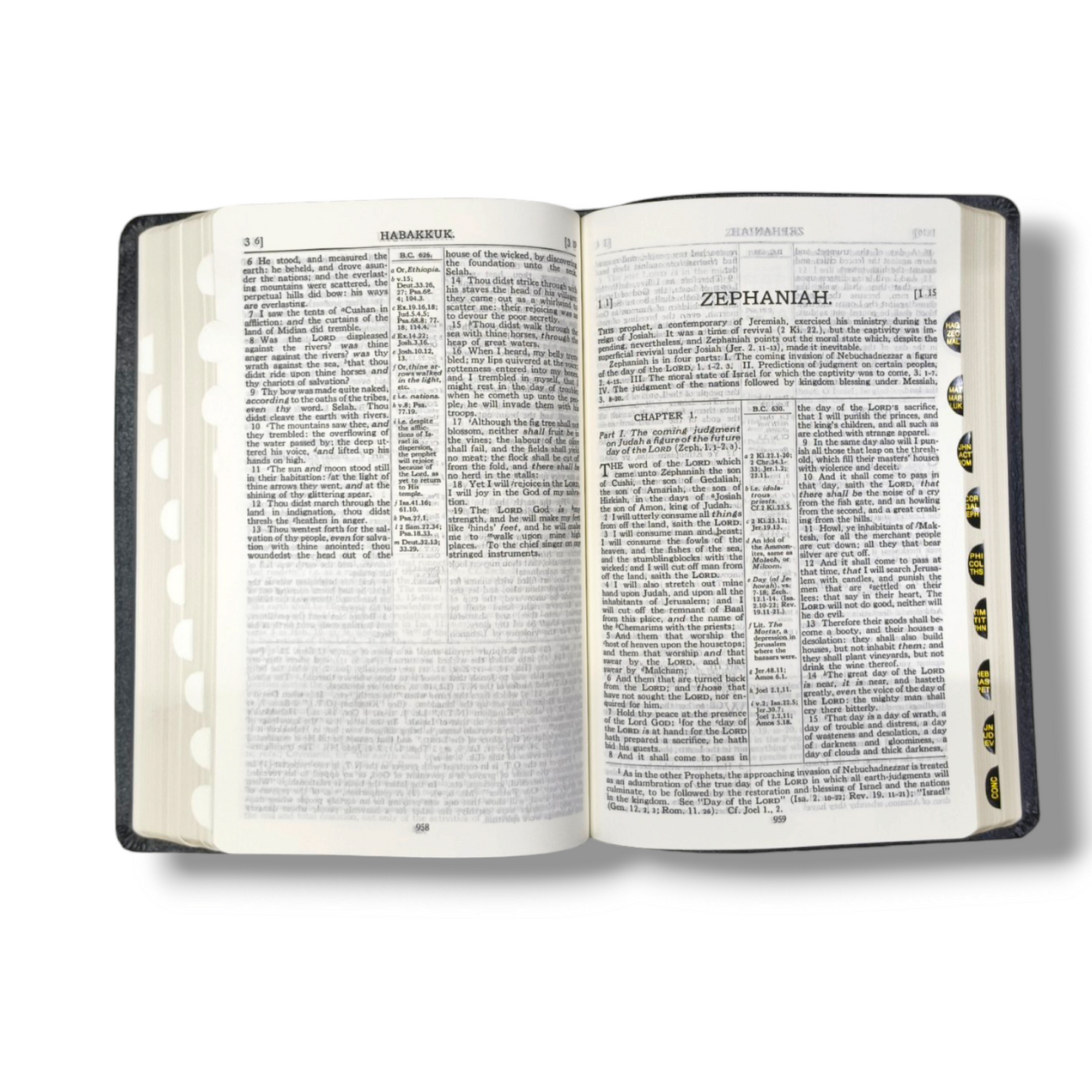 KJV Old Scofield Study Bible | Classic: King James Version | Black Bonded Leather | Classic Edition | New Edition