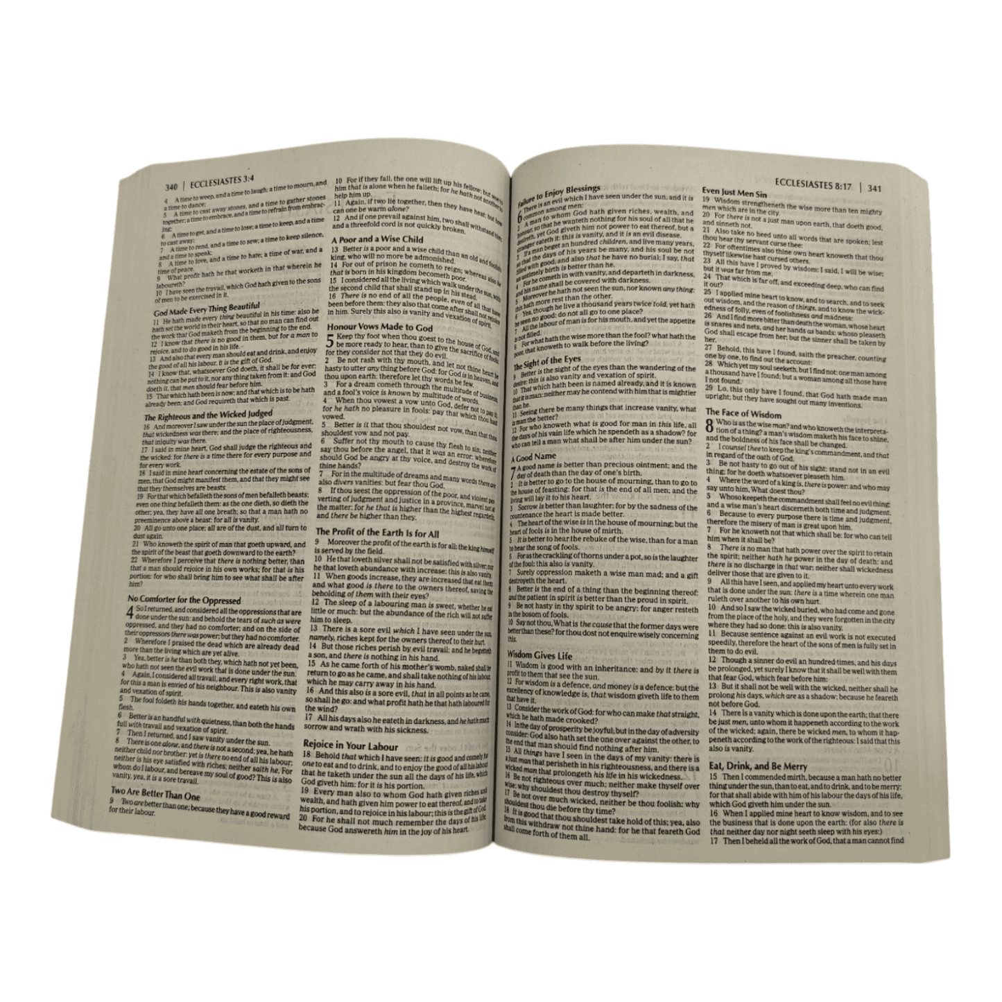 KJV Holy Bible, Giant Print Standard Size, Cloth over Board, Black, Red Letter Edition - 9780718091736