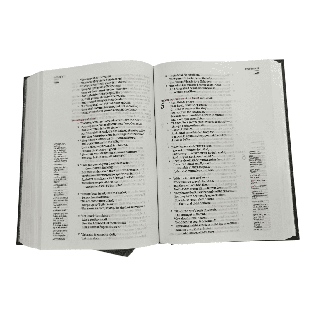 NKJV Single-Column Compact Reference Bible, Leathersoft, Brown, Comfort Print - 9780785218166