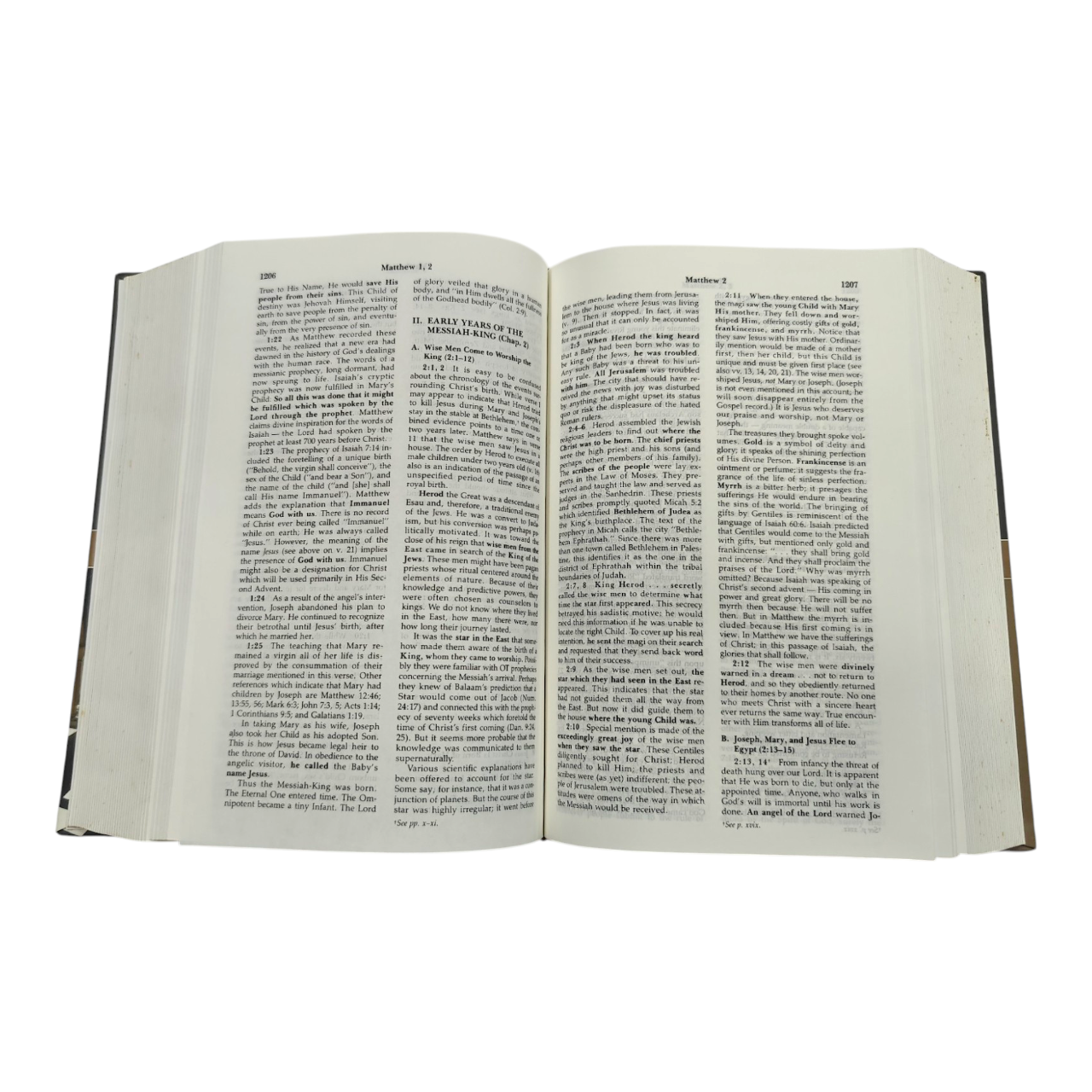 Believer’s Bible Commentary – by William MacDonald | Verse-by-Verse Exposition of Entire Bible, Devotional & Practical Insights, Perfect for Daily Study & Teaching | Hardcover | ISBN 9789381905593