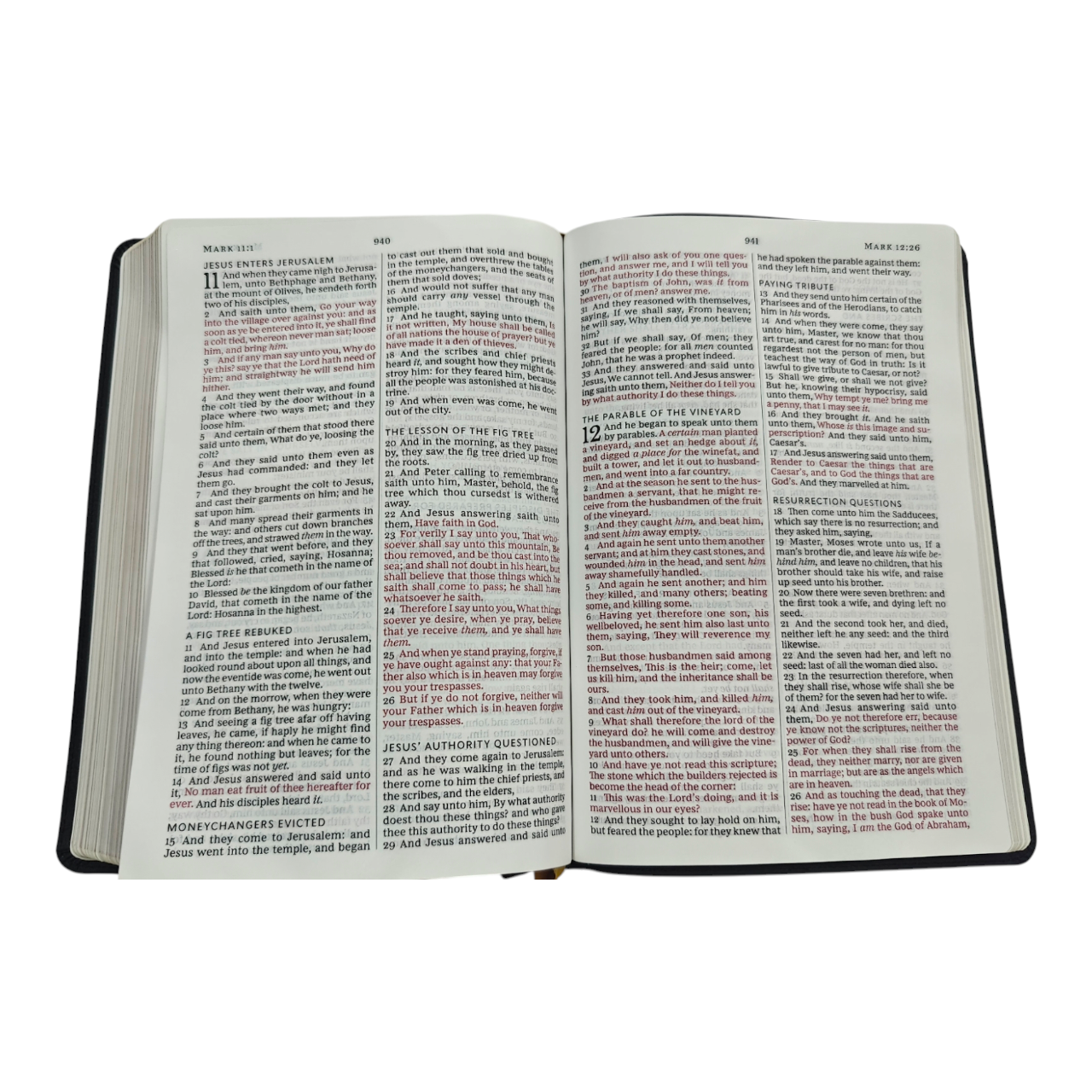 KJV Large Print Thinline Bible – Black LeatherTouch, Red Letter Edition, 11-Point Comfort Print, Ultra-Portable (0.9" Thick) – ISBN 9780785241898