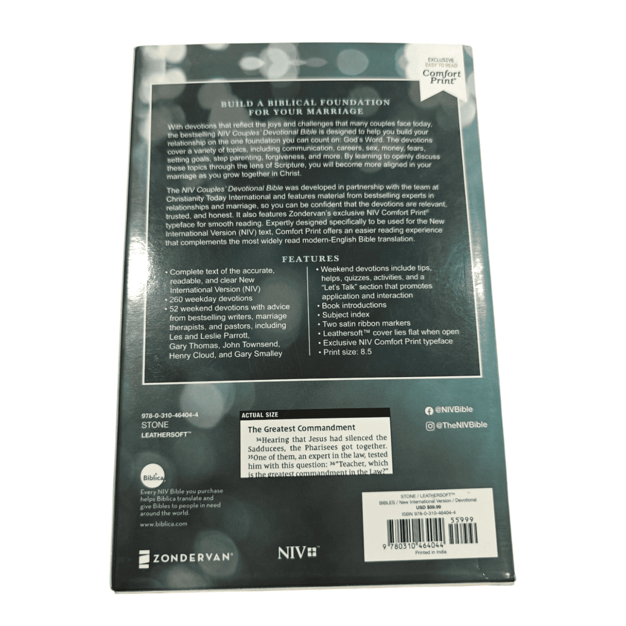 NIV Couple's Devotional Bible – Strengthen Your Relationship Through Shared Scripture (ISBN: 9780310464044)