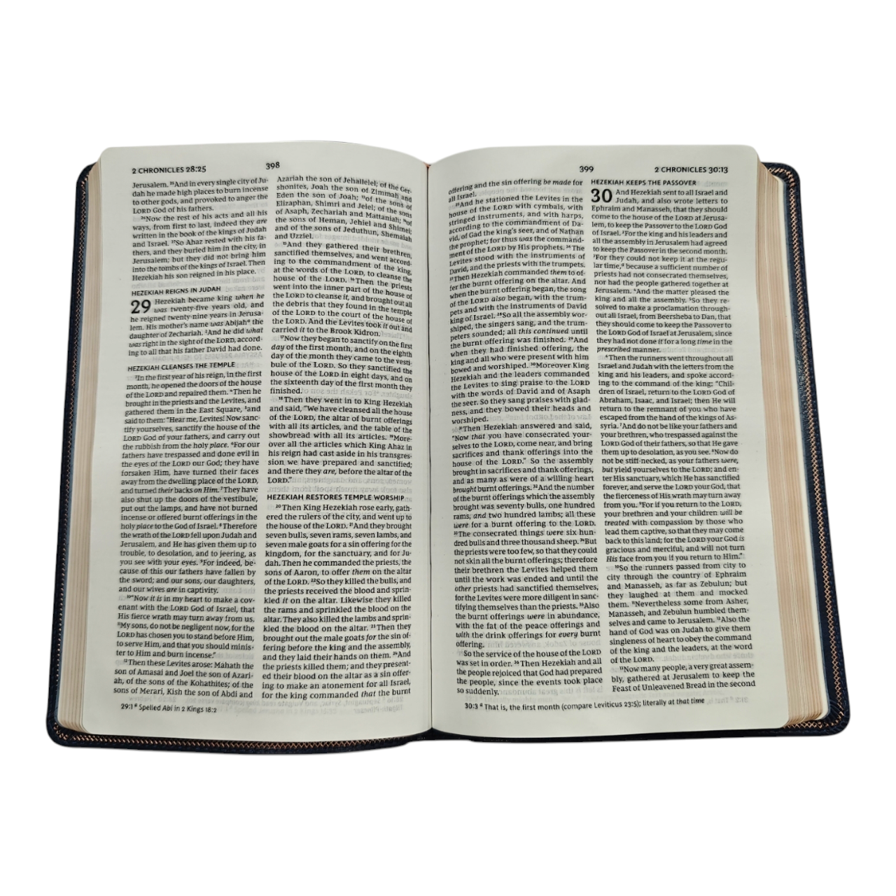 NKJV Thinline Bible, Burgundy Leathersoft – Slim, Portable, and Perfect for Everyday Carry (ISBN 9780785234418)