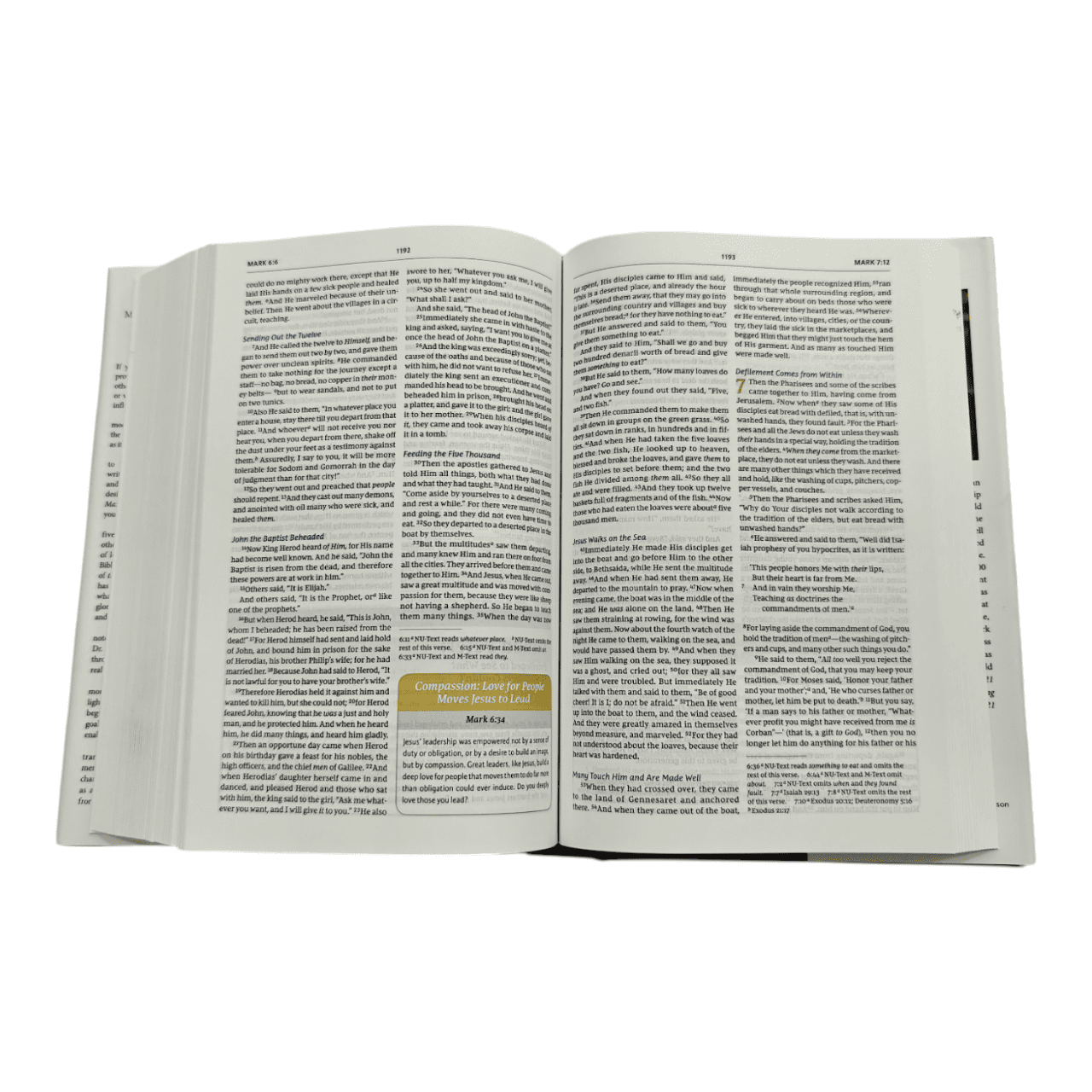 NKJV American Patriot's Bible, Hardcover: The Word of God and the Shaping of America - Insights on Faith & History - 9780785241850