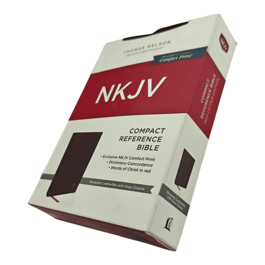 NKJV Compact Reference Bible, Leathersoft, Brown, Comfort Print® - Portable Study Bible with Center-Column References - 9781400333332