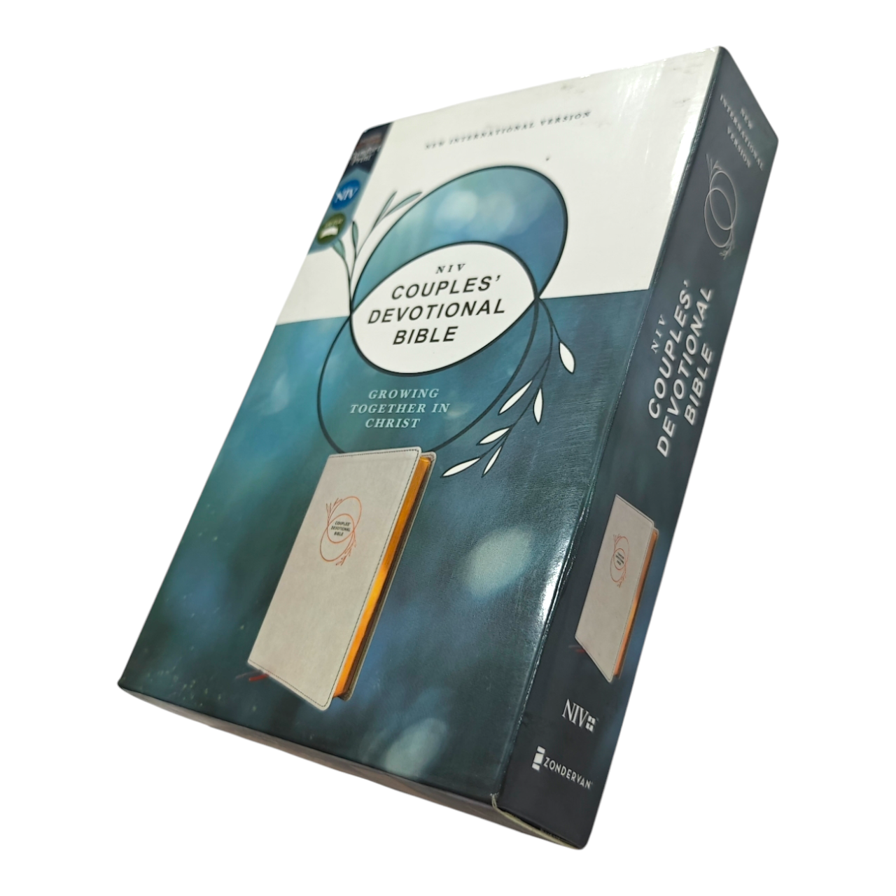 NIV Couple's Devotional Bible New International Version