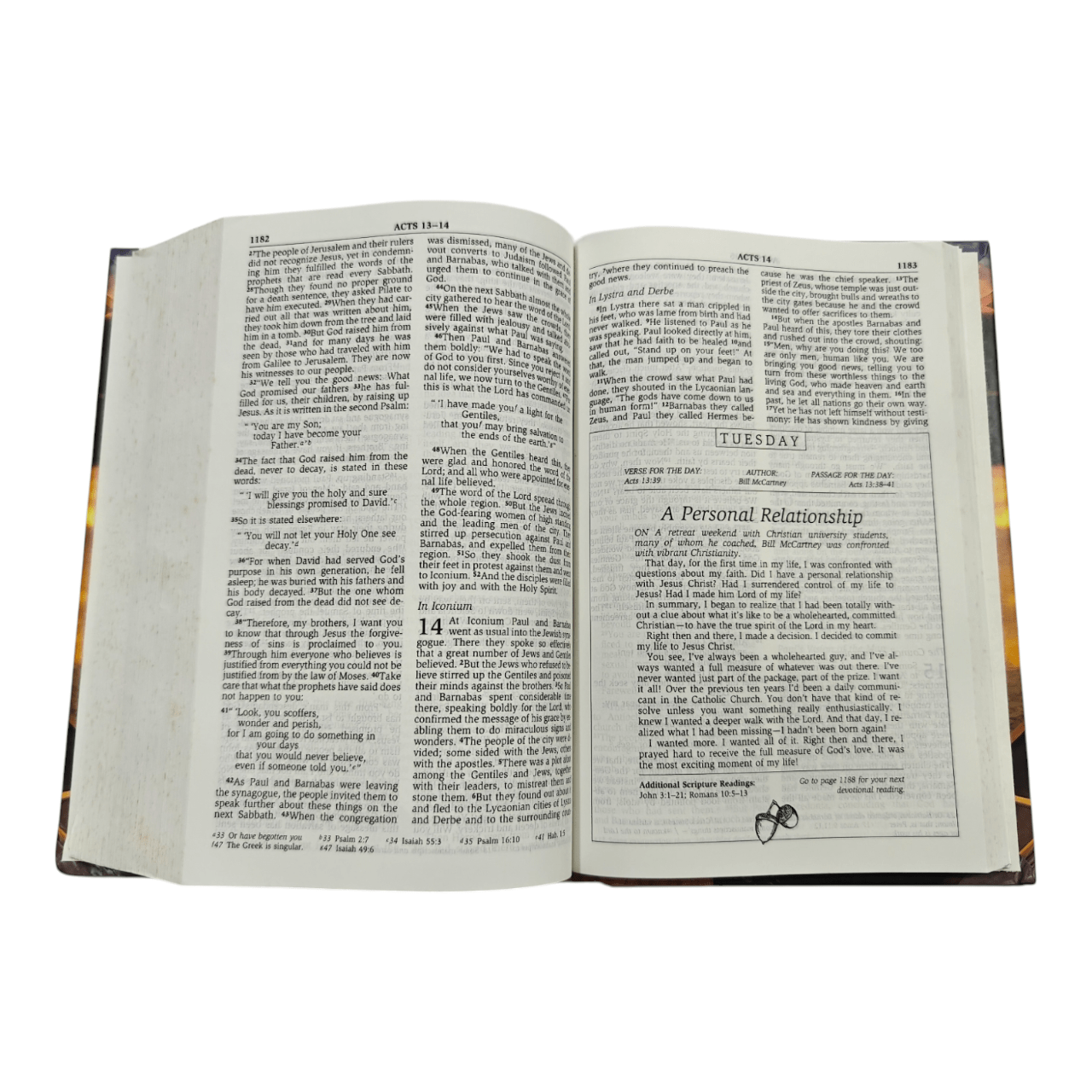 NIV Men's Devotional Bible, Classic Edition | Daily Devotions for a Year of Spiritual Growth