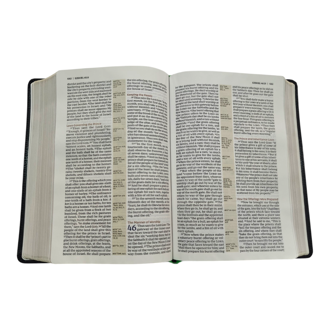 Evangelical Study Bible: Christ-Centered. Faith-Building. Mission-Focused. (NKJV, Black Bonded Leather, Red Letter, Thumb Indexed, Large Comfort Print)