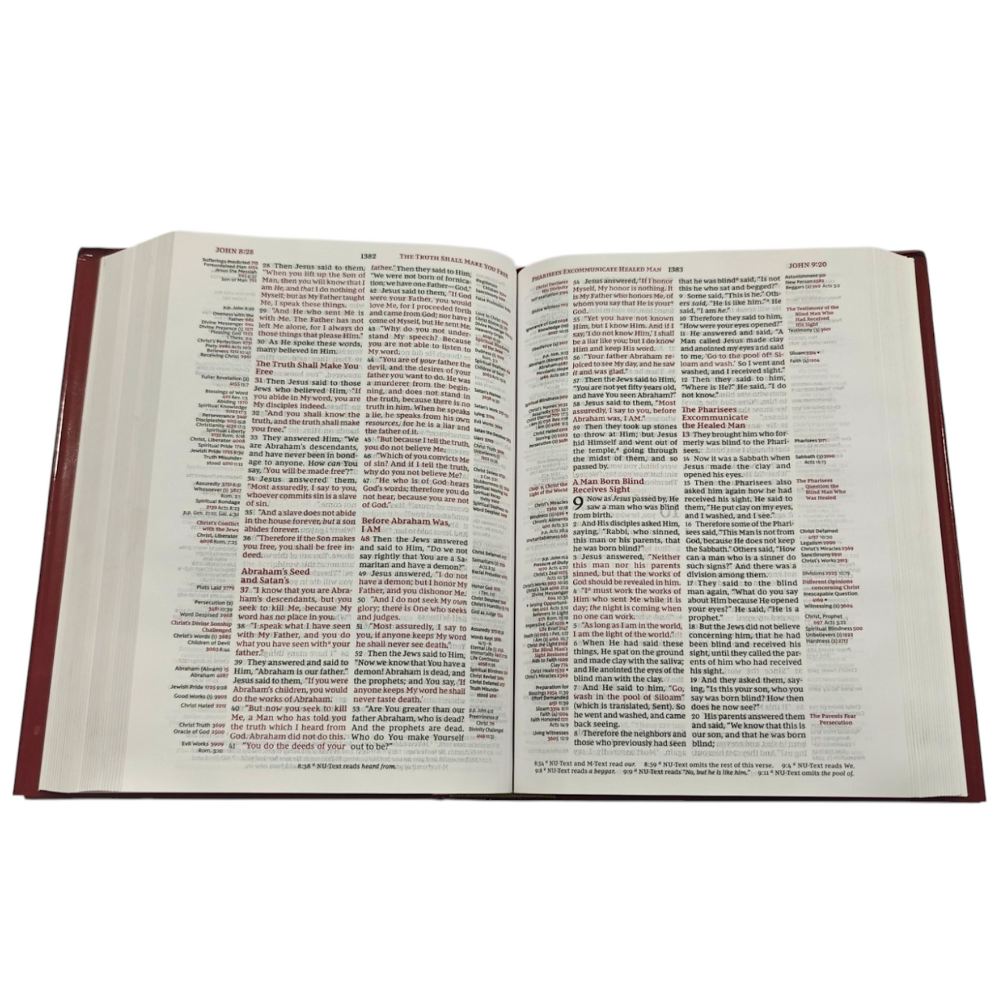 NKJV Thompson Chain-Reference Bible Hardcover Red Letter Comfort Print